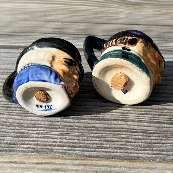 Vintage Toby Mug Style Salt & Pepper Shakers Japan Cork Stoppers - Picture 7 of 8